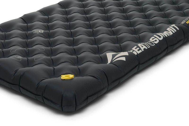 Килимок надувний Sea to Summit Ether Light XR Pro Insulated ASC Mat, Pirate Black, Regular Rectang Wide, 183х64х10см (STS ASL051142-290103)