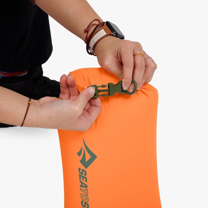 Набір гермочохлів Sea to Summit Lightweight Dry Bag Set, 3 Piece, 3/5/8L, Emberglow/Poison Green/Tangerine (STS 031204)