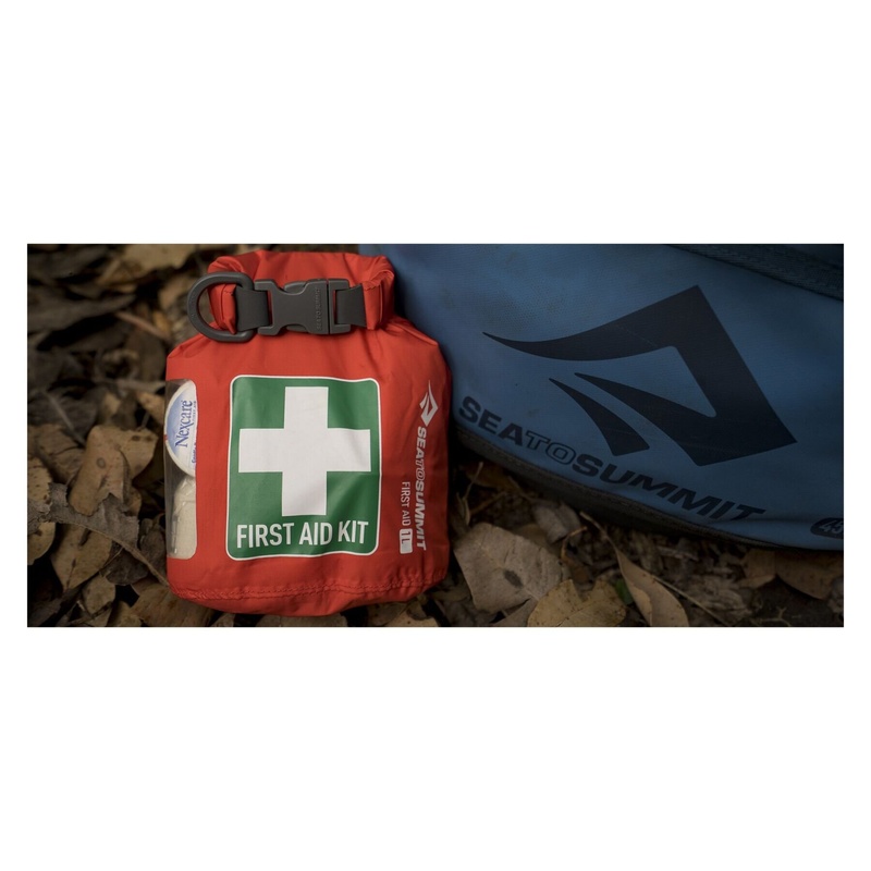 Гермомешок для аптечки First Aid Dry Sack Day Use Red от Sea to Summit (STS AFADS1)